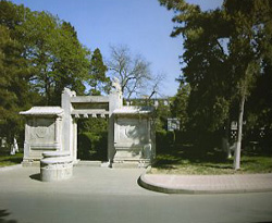 Ingresso del cimitero